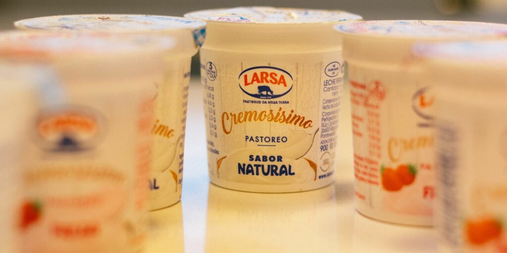 Cremosísimo Natural Larsa: unha forma suave e cremosa de consumir iogur